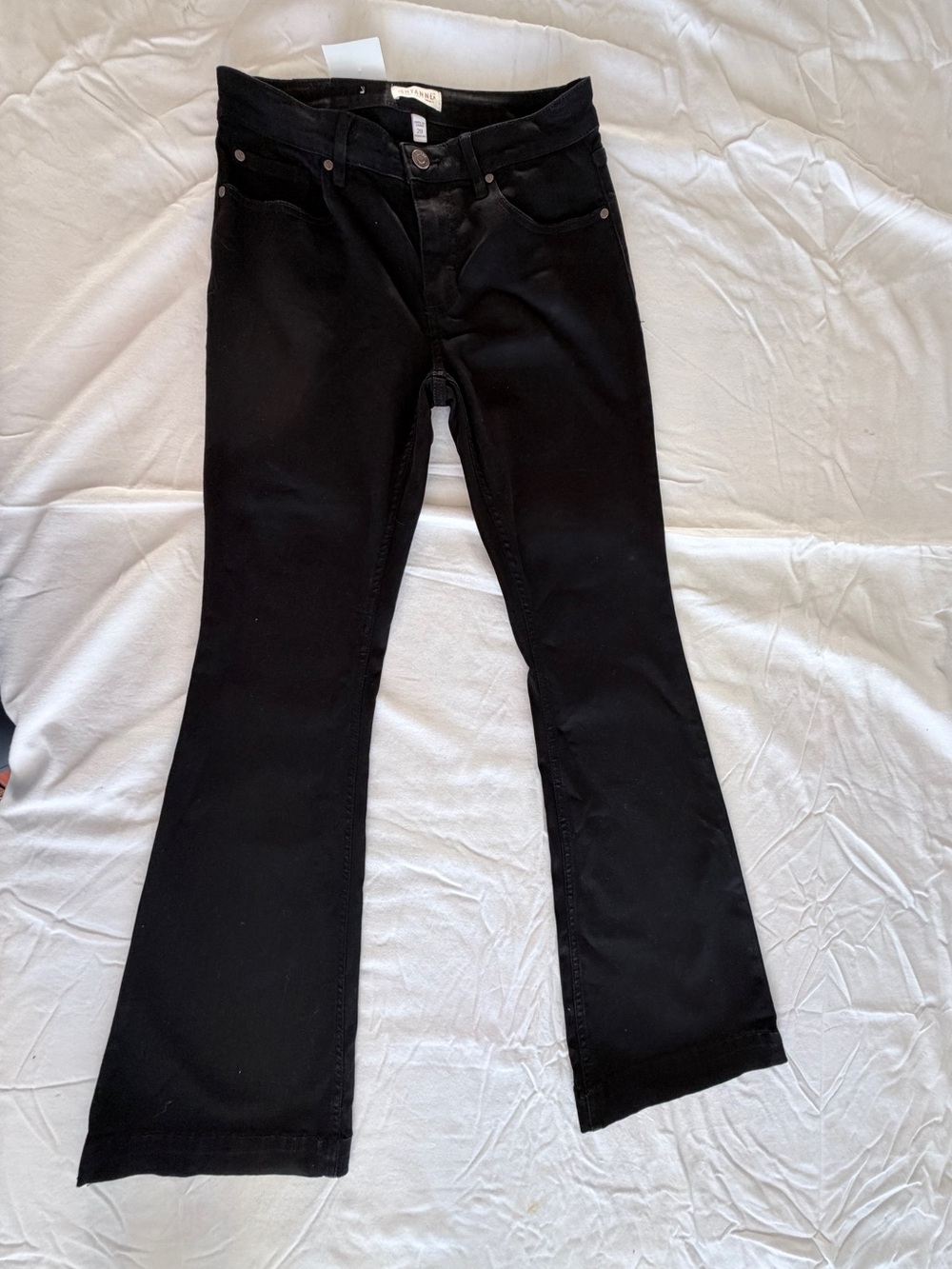 SHYANNE Mid Rise Bootcut Black Jeans